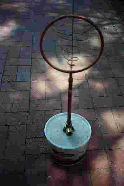 concrete pool base for copper sprinkler